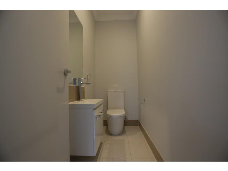 4/28 Sweetland Road, Box Hill VIC 3128