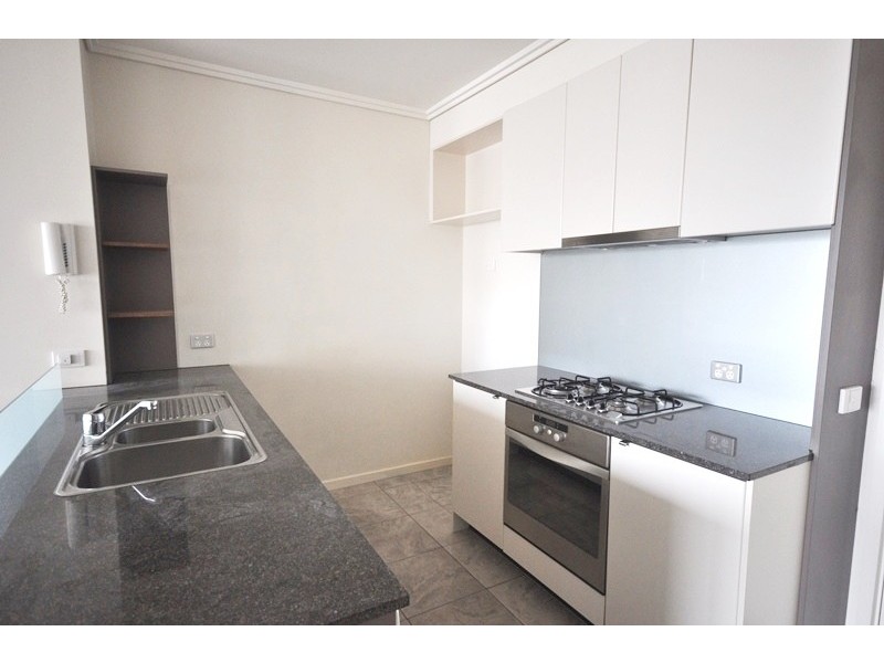 REF 081492/88 Kavanagh Street, Southbank VIC 3006