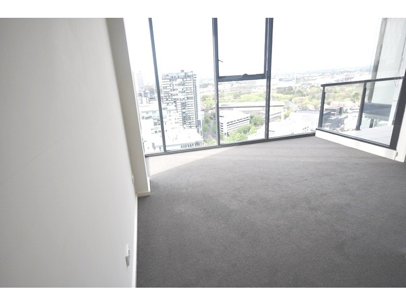 REF 081492/88 Kavanagh Street, Southbank VIC 3006