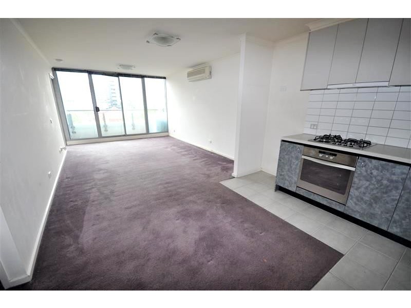 REF 081550/118 Dudley Street, West Melbourne VIC 3003