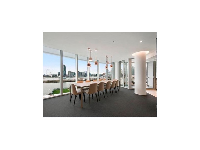 REF 081713A/81 South Wharf Drive, Docklands VIC 3008