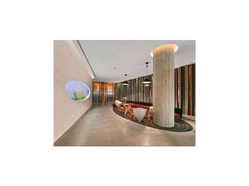 REF 081713A/81 South Wharf Drive, Docklands VIC 3008