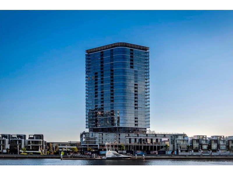 REF 081713A/81 South Wharf Drive, Docklands VIC 3008