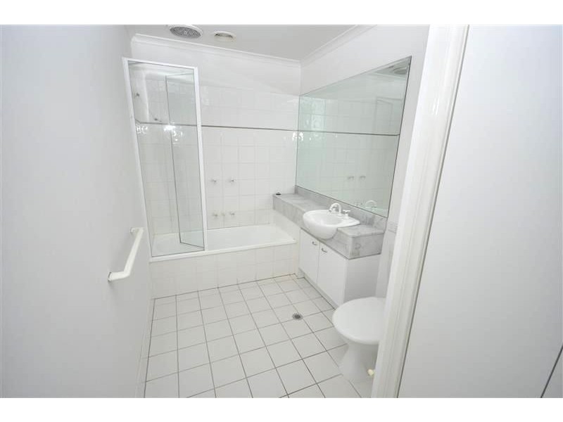 REF 081747/632 St Kilda Road, Melbourne VIC 3004