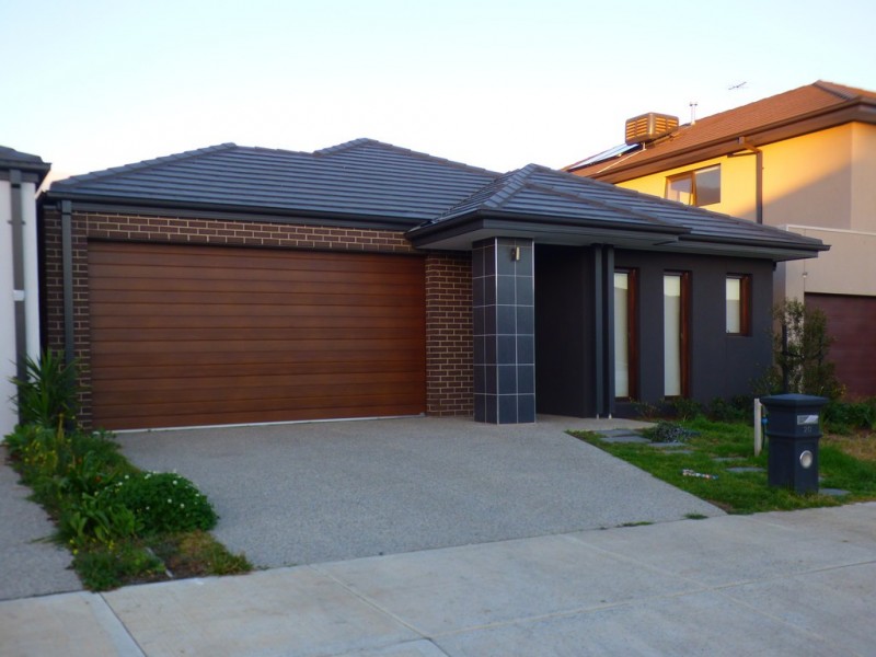 20 Pembridge Avenue, Williams Landing VIC 3027