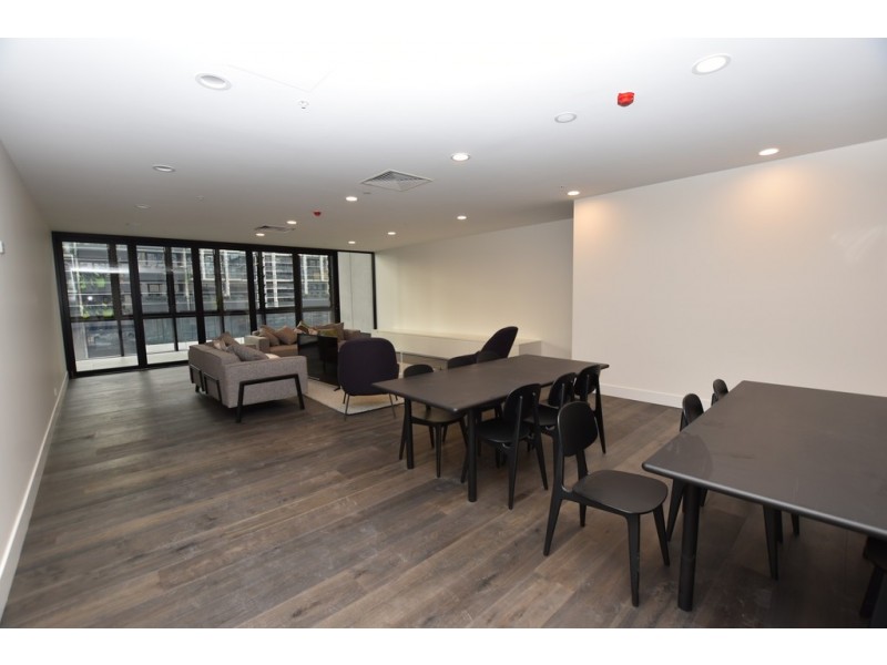 2412/420 Spencer Street, West Melbourne VIC 3003