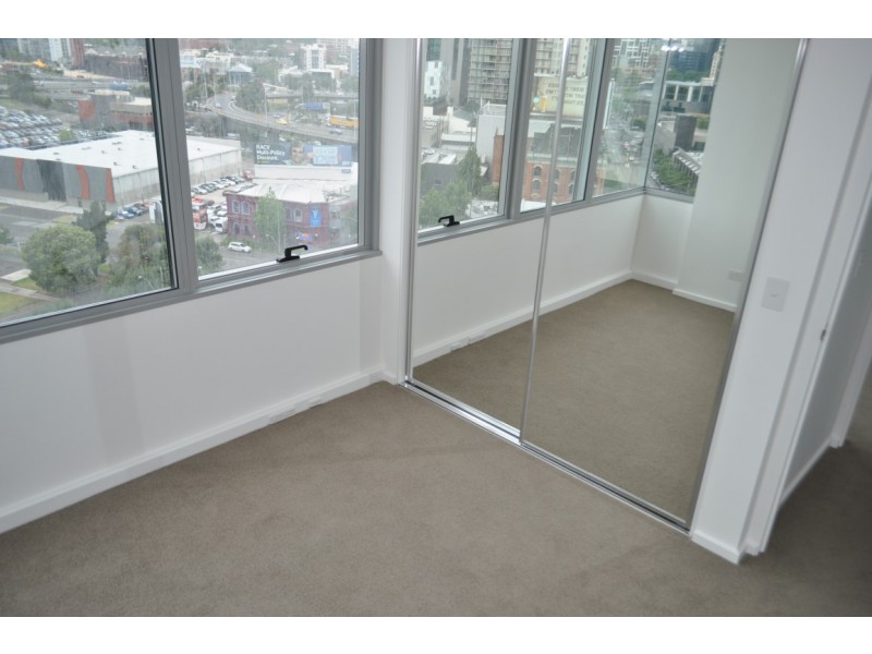 REF 082100/241 City Road, Southbank VIC 3006