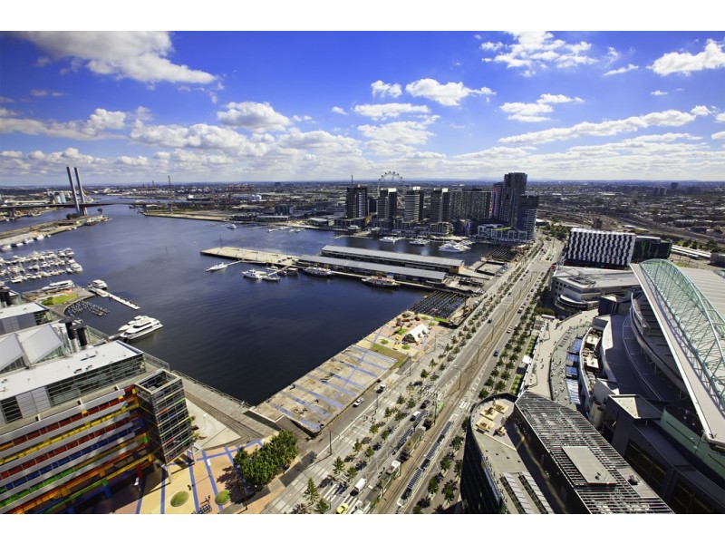 3010B/100 Harbour Esplanade, Docklands VIC 3008