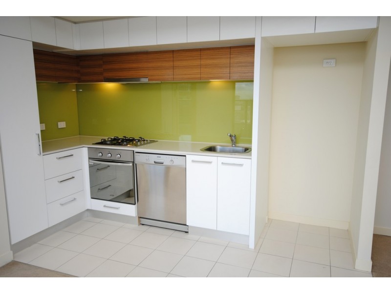 3010A/100 Harbour Esplanade, Docklands VIC 3008