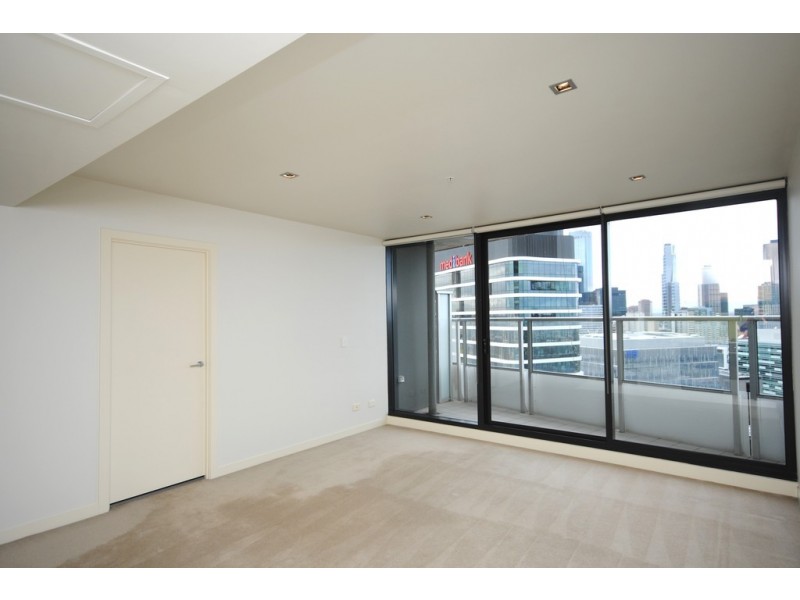 3010A/100 Harbour Esplanade, Docklands VIC 3008