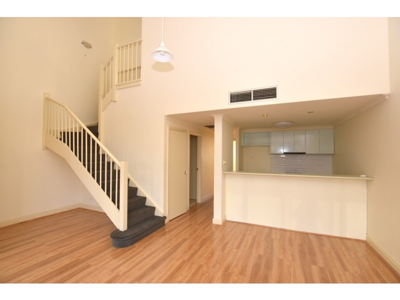 REF 08259/83 Dodds Street, Southbank VIC 3006