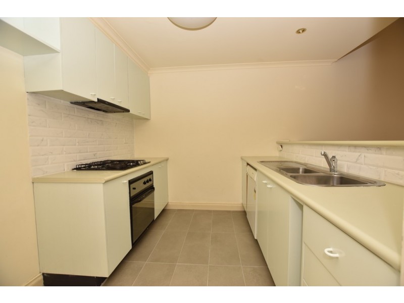 REF 08259/83 Dodds Street, Southbank VIC 3006