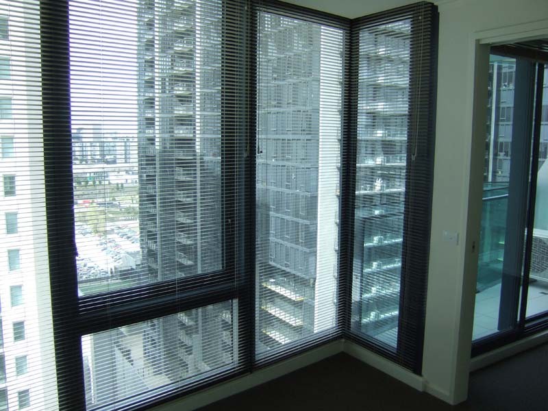 REF 082503/180 City Road, Southbank VIC 3006