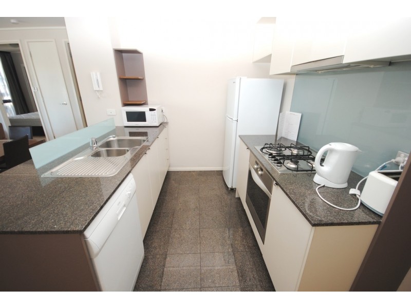 REF 082579/100 Kavanagh Street, Southbank VIC 3006