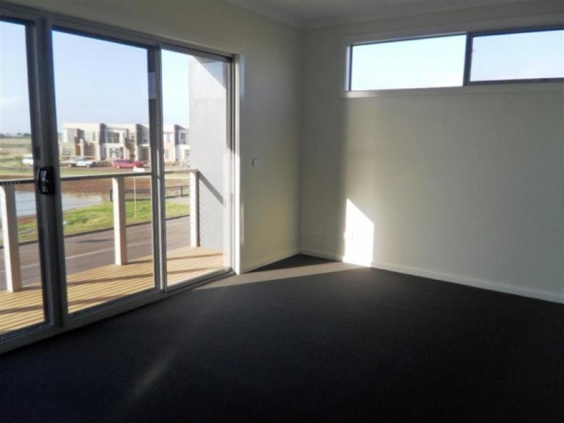 362 Boardwalk Boulevard, Point Cook VIC 3030