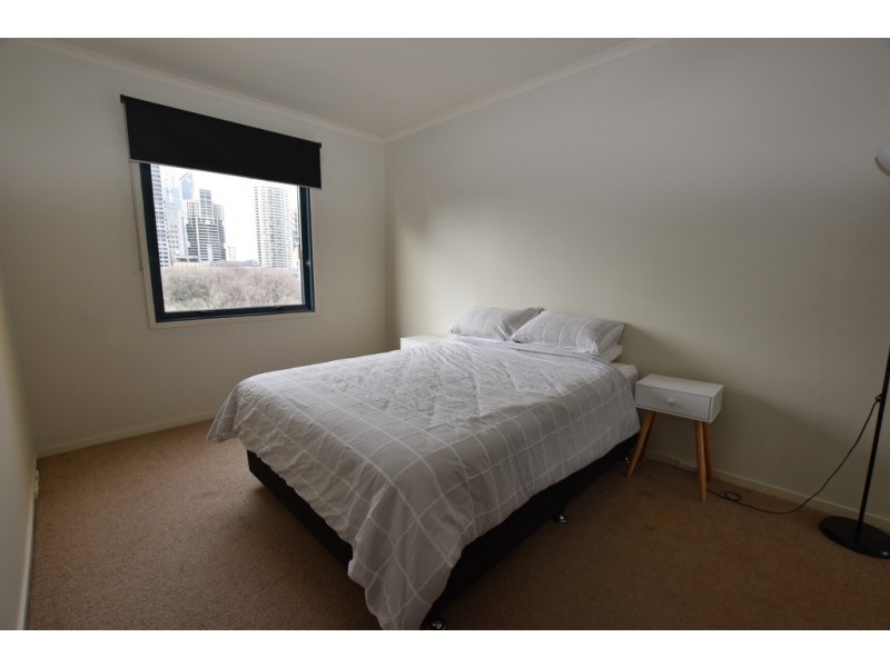 REF 082972/33 Jeffcott Street, Melbourne VIC 3000