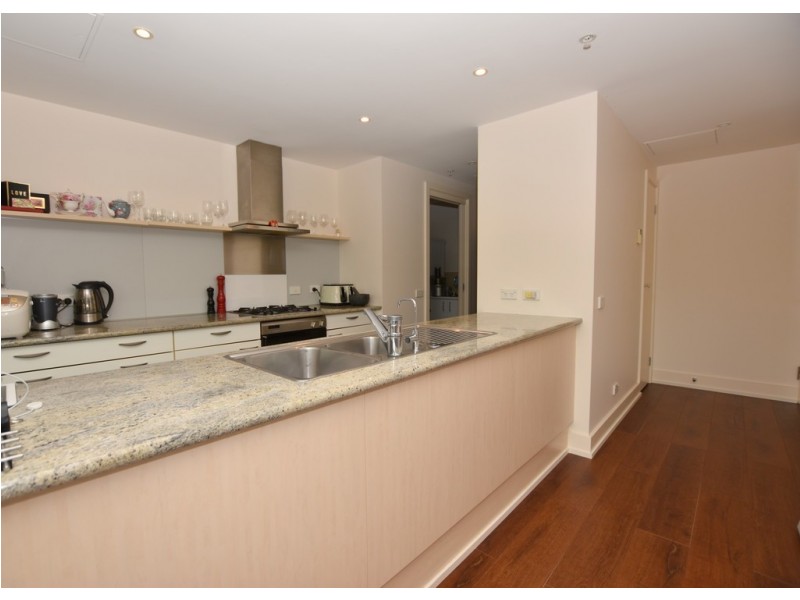 303/19 Queens Road, Melbourne VIC 3004