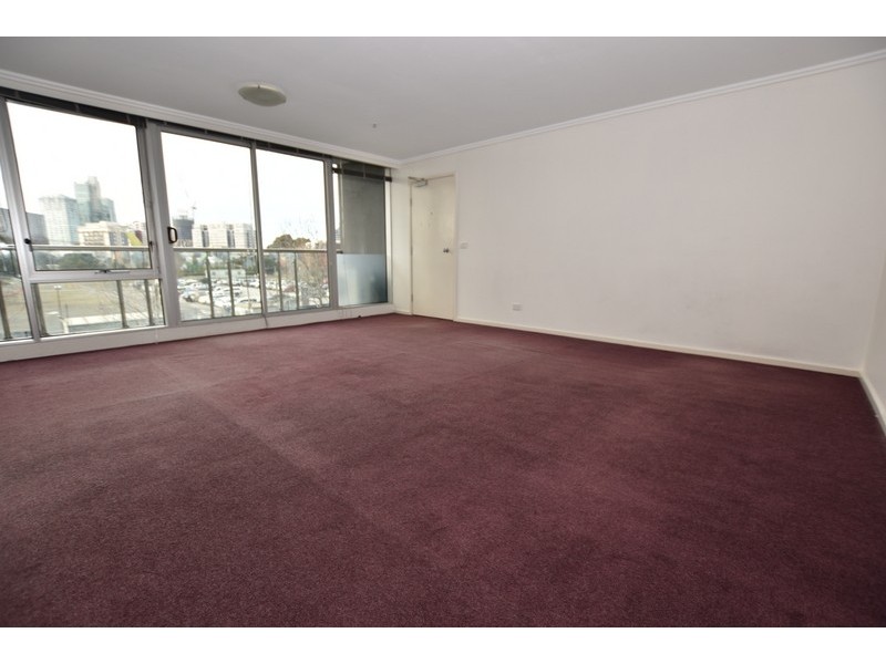 REF 08312/92C Kavanagh Street, Southbank VIC 3006