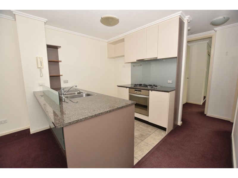 REF 08312/92C Kavanagh Street, Southbank VIC 3006