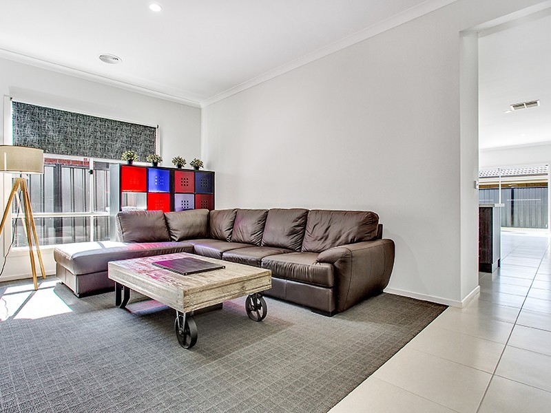 63 Regal Road, Point Cook VIC 3030