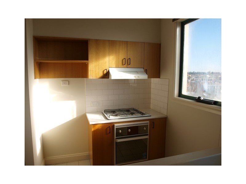 REF 090590/682 Nicholson Street, Fitzroy North VIC 3068