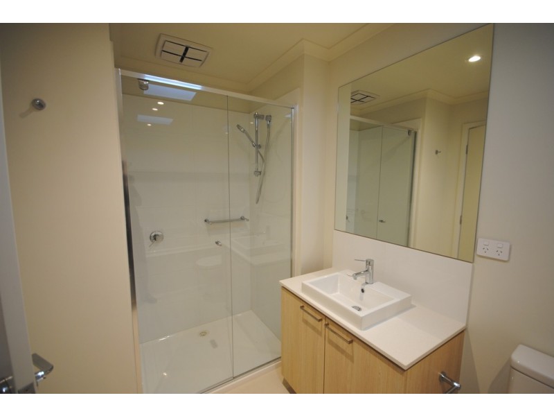 30 Harmony Road, Ascot Vale VIC 3032