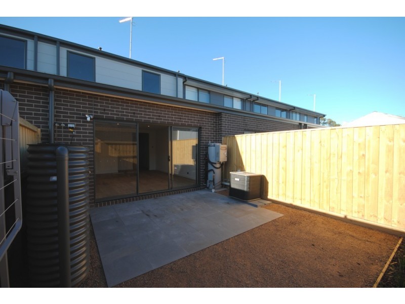 30 Harmony Road, Ascot Vale VIC 3032