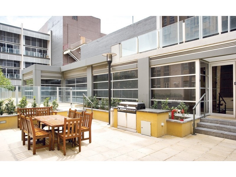 G02/61 Mackenzie Street, Melbourne VIC 3000