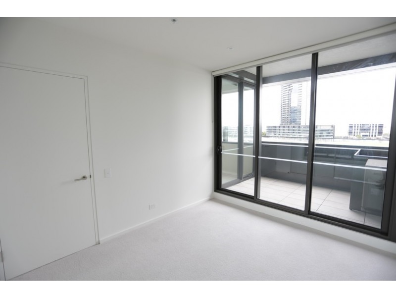 404S/883 Collins Street, Docklands VIC 3008
