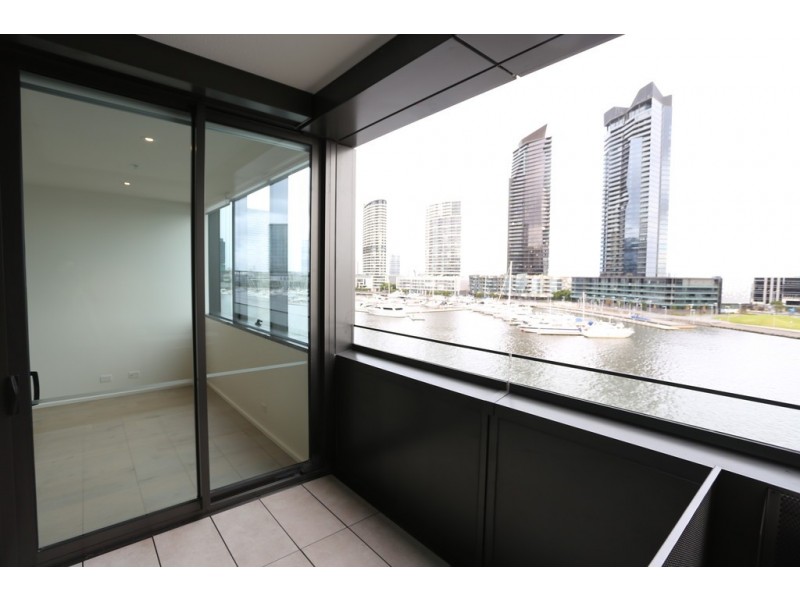 404S/883 Collins Street, Docklands VIC 3008