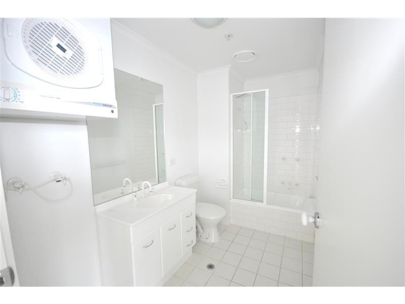 REF 090762/79 Whiteman Street, Southbank VIC 3006