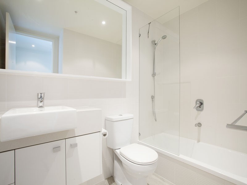 REF 090802/180 City Road, Southbank VIC 3006