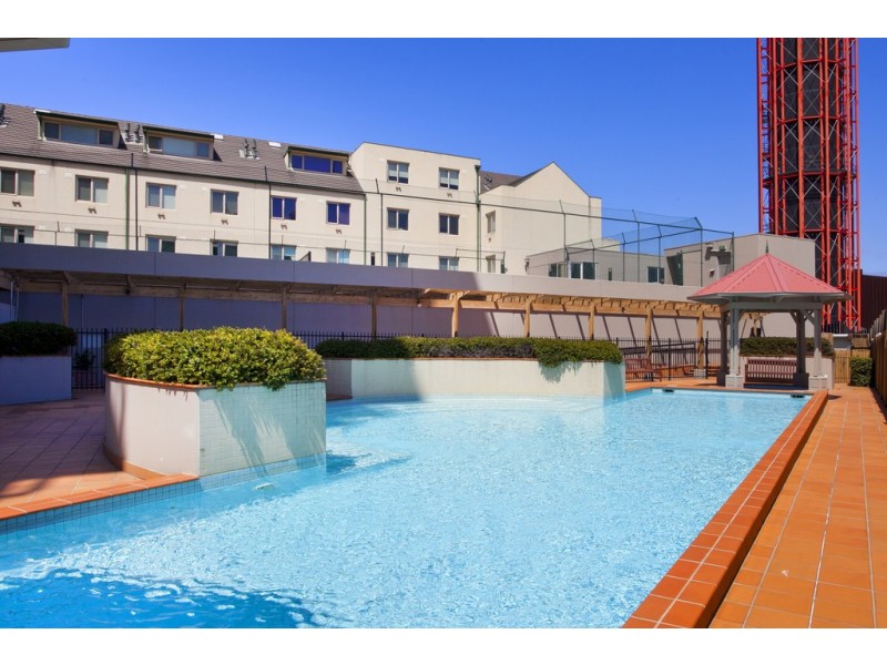 REF 090868/8 Wells Street, Southbank VIC 3006