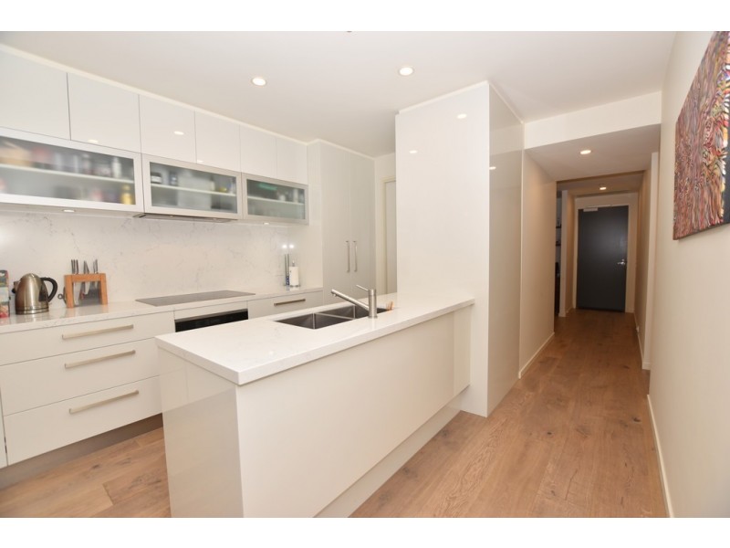 1808/7 Riverside Quay, Southbank VIC 3006