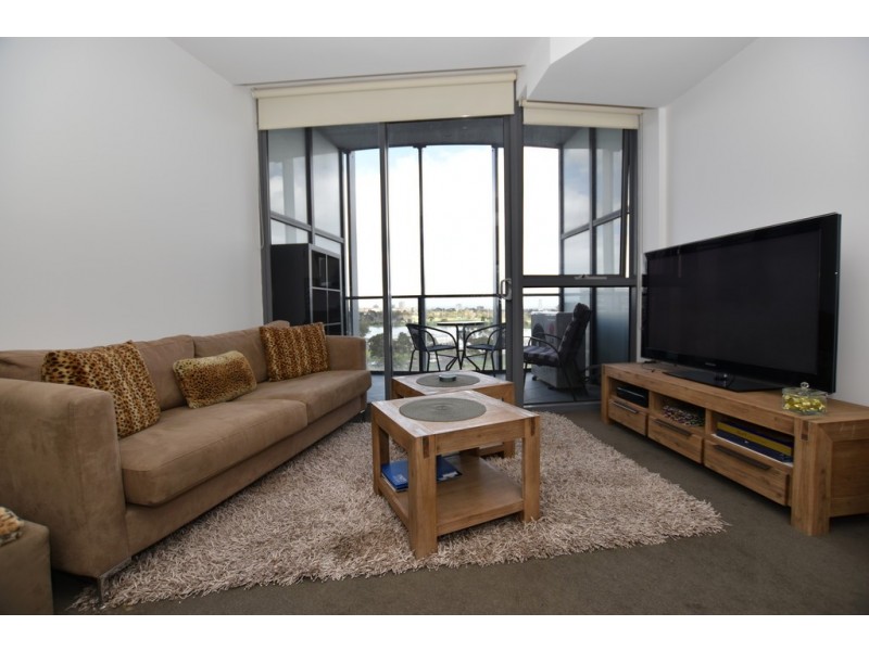 914/55 Queens Road, Melbourne VIC 3004