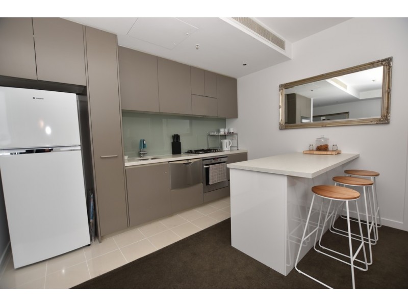 914/55 Queens Road, Melbourne VIC 3004