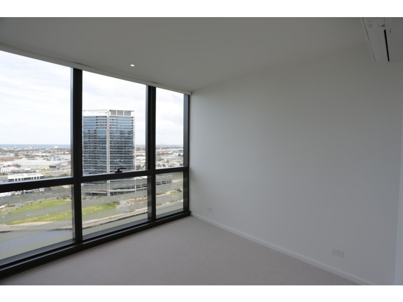 1904S/883 Collins Street, Docklands VIC 3008
