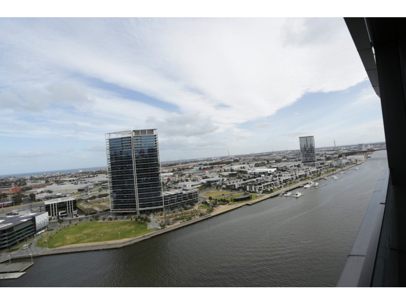 1904S/883 Collins Street, Docklands VIC 3008