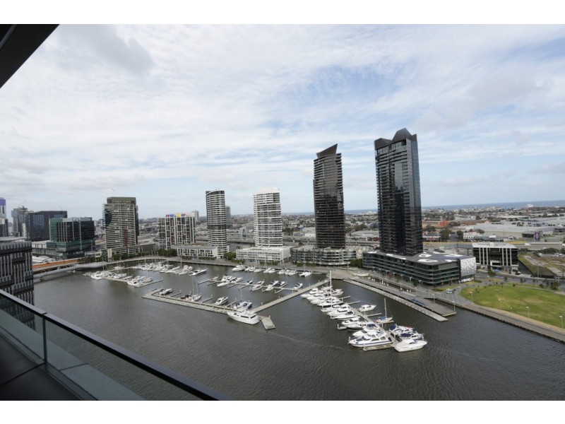 1904S/883 Collins Street, Docklands VIC 3008