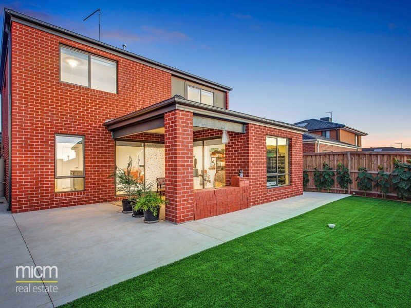 19 Wisdom Avenue, Truganina VIC 3029