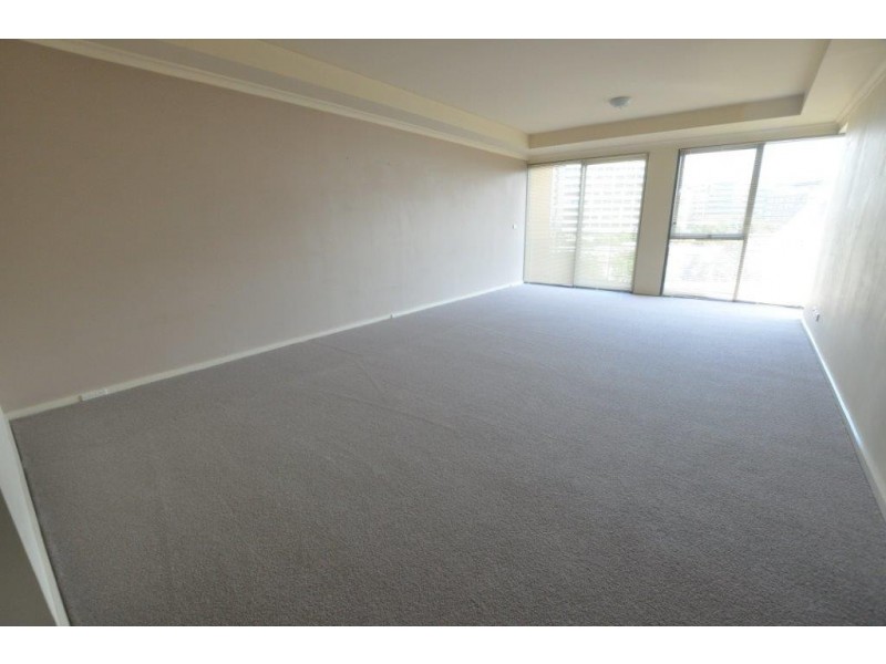 REF 091307/102 Wells Street, Southbank VIC 3006