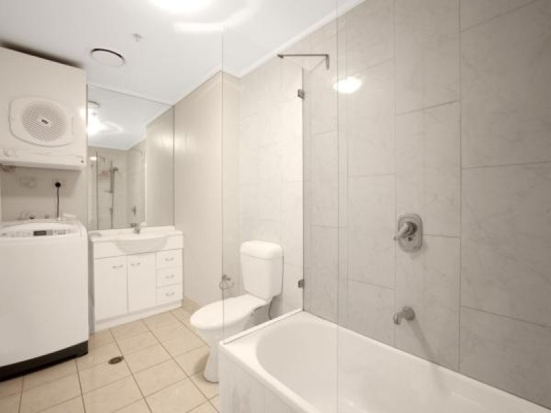 1005/668 Bourke Street, Melbourne VIC 3000