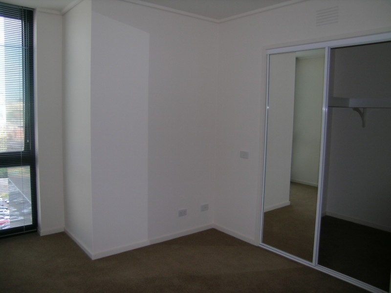 REF 091412/100 Kavanagh Street, Southbank VIC 3006