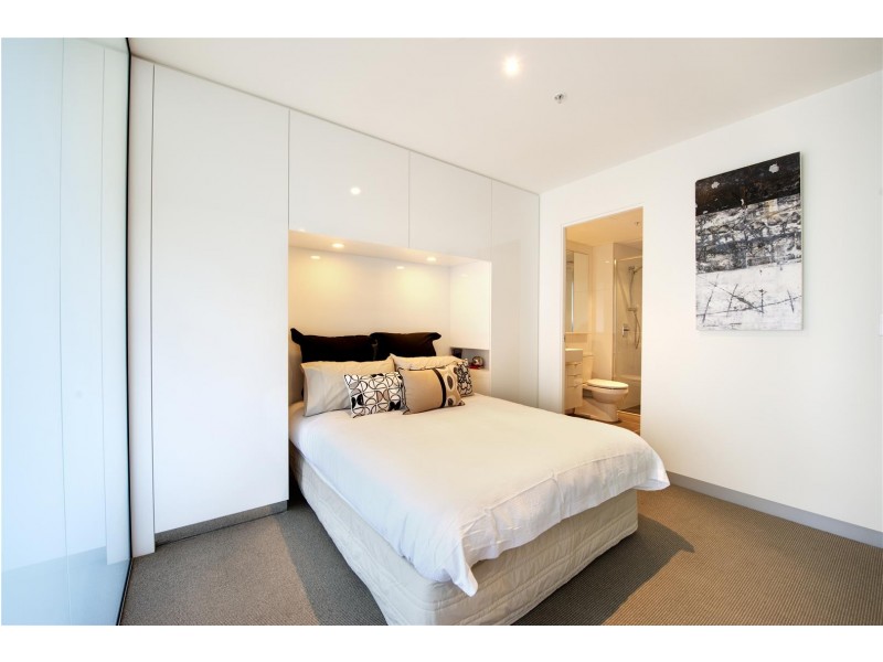 REF 091509/53 Batman Street, West Melbourne VIC 3003