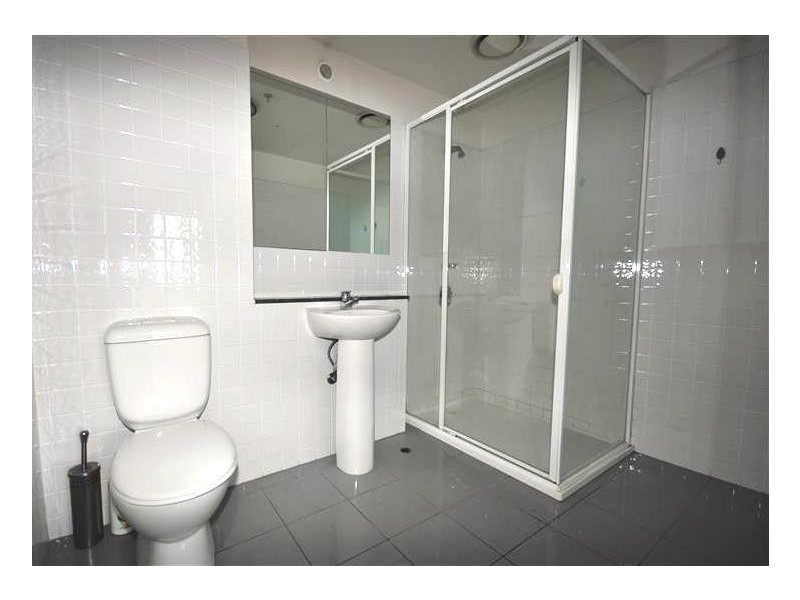 REF 091515/250 Elizabeth Street, Melbourne VIC 3000