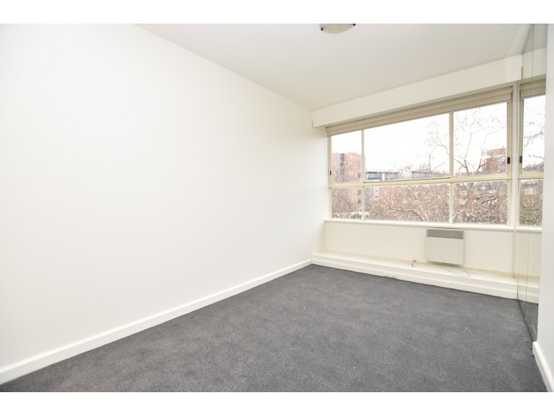 REF 09183B/622 St Kilda Road, Melbourne VIC 3004