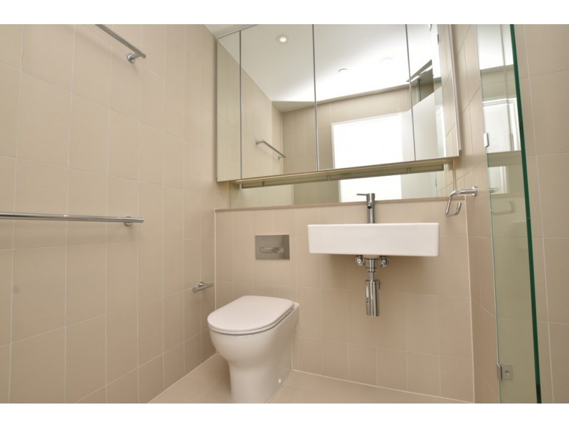 804S/883 Collins Street, Docklands VIC 3008