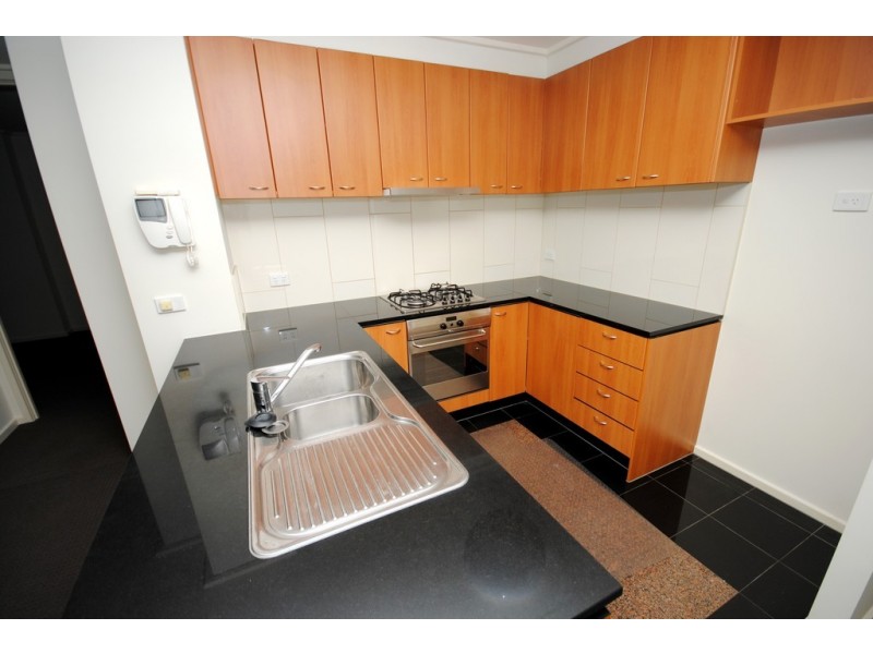 REF 092008/163 City Road, Southbank VIC 3006