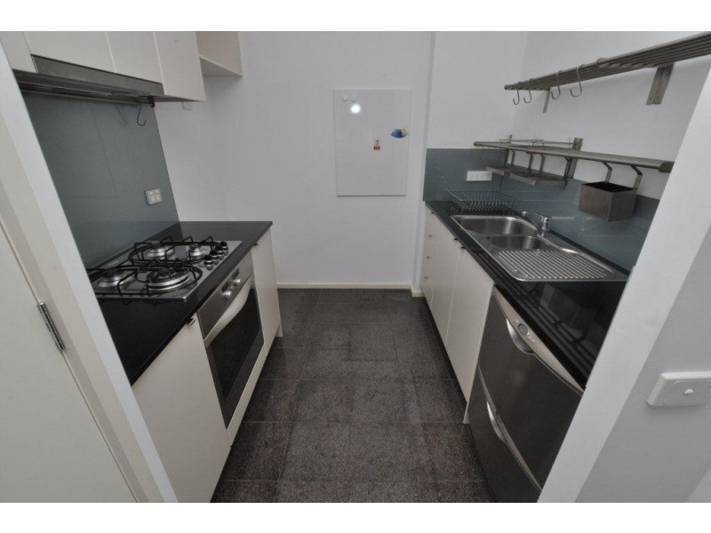 REF 092106/173 City Road, Southbank VIC 3006