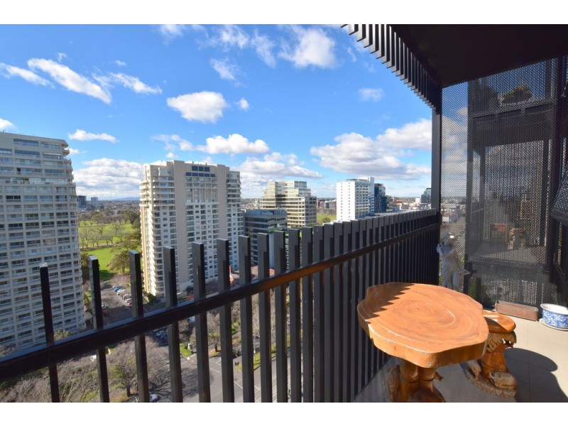 1302/470 St Kilda Road, Melbourne VIC 3004